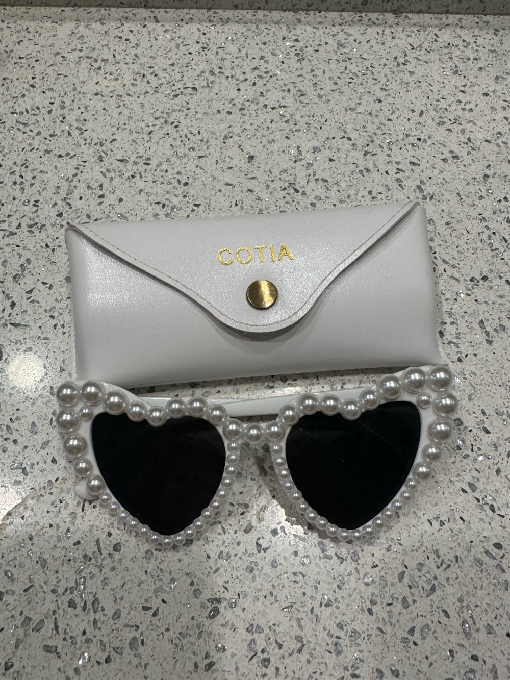 Bridal White Hearts Pearl Sunglasses